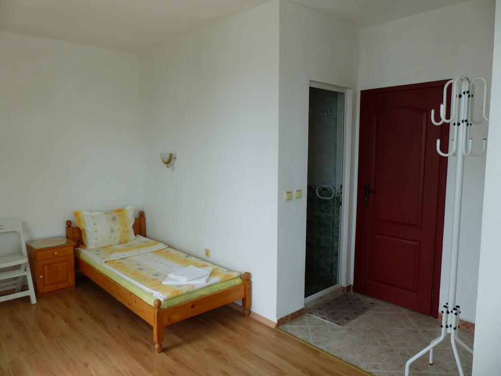 Sunhouse Rooms Царёво Экстерьер фото