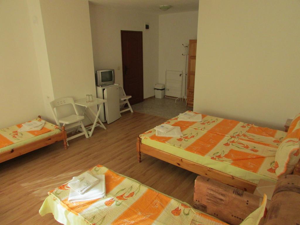 Sunhouse Rooms Царёво Экстерьер фото
